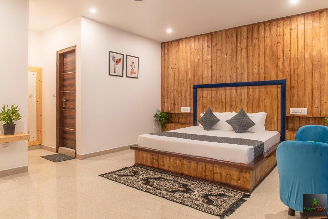 The Hillside Inn Kasauli By Exotic Stays Экстерьер фото