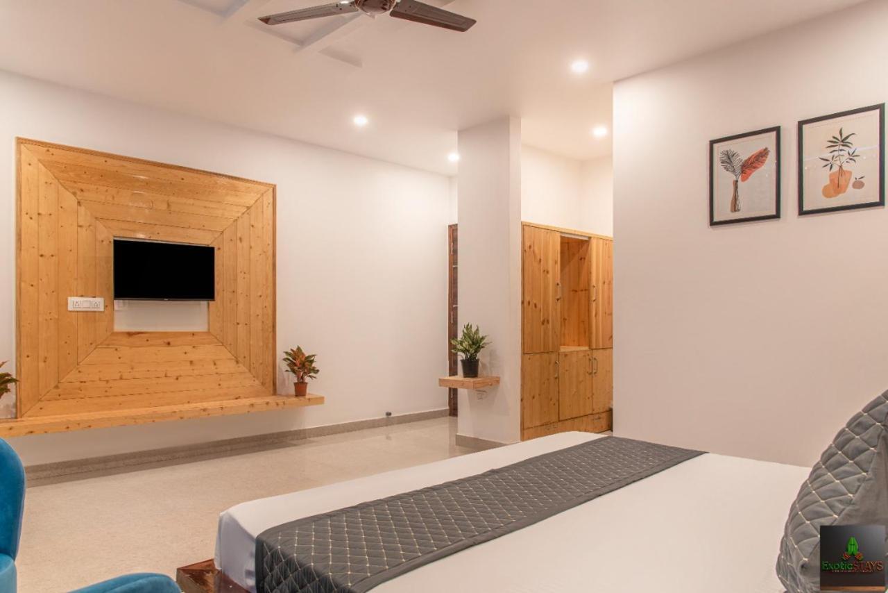 The Hillside Inn Kasauli By Exotic Stays Экстерьер фото