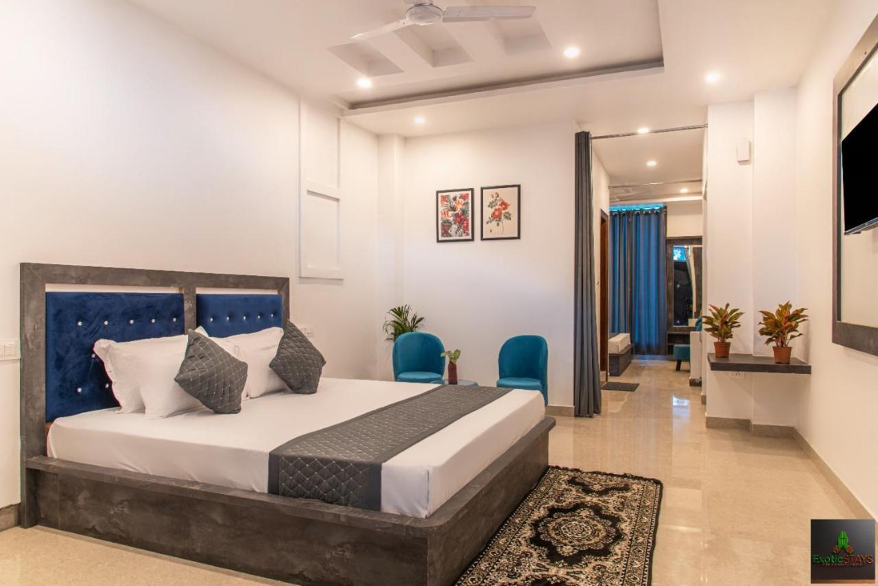 The Hillside Inn Kasauli By Exotic Stays Экстерьер фото